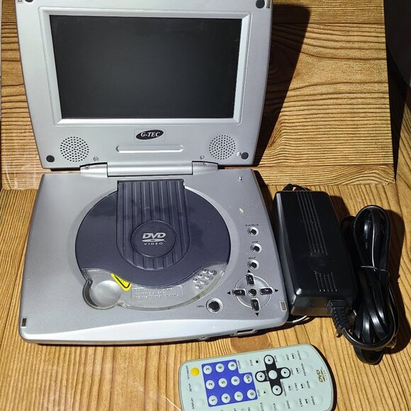 G-TEC Portable DVD player (AS IS) - Picture 1 of 5